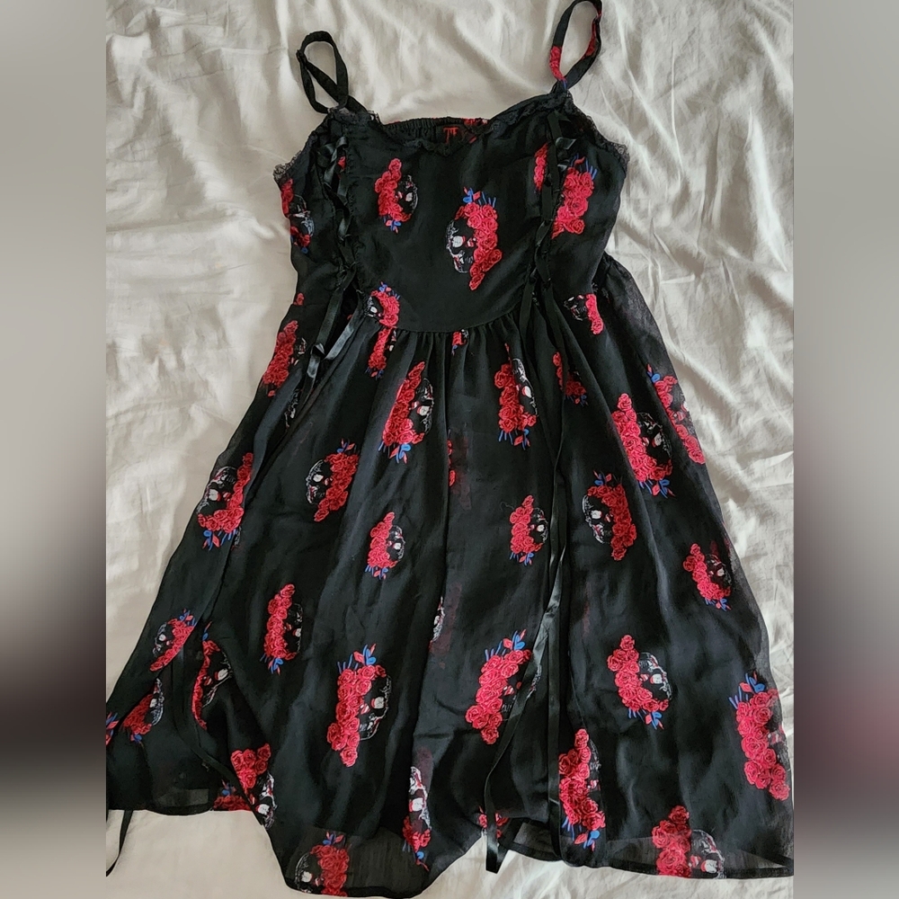 Tripp Nyc floral skull royal bones lace up dress